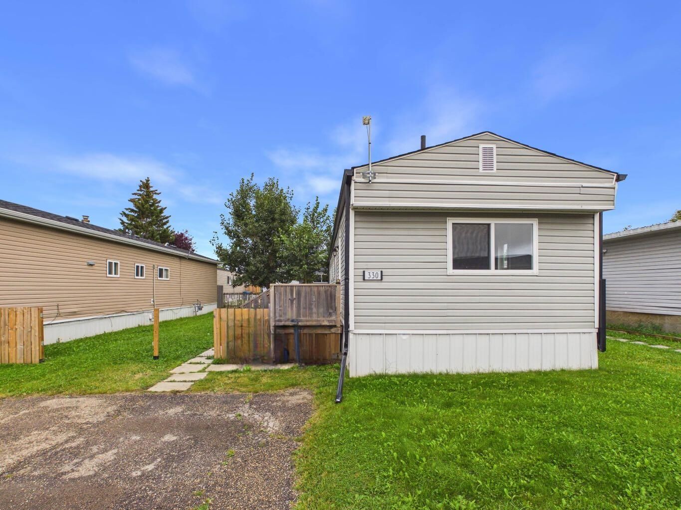 Property Photo:  5344 76 Street 330  AB T4P 2A6 