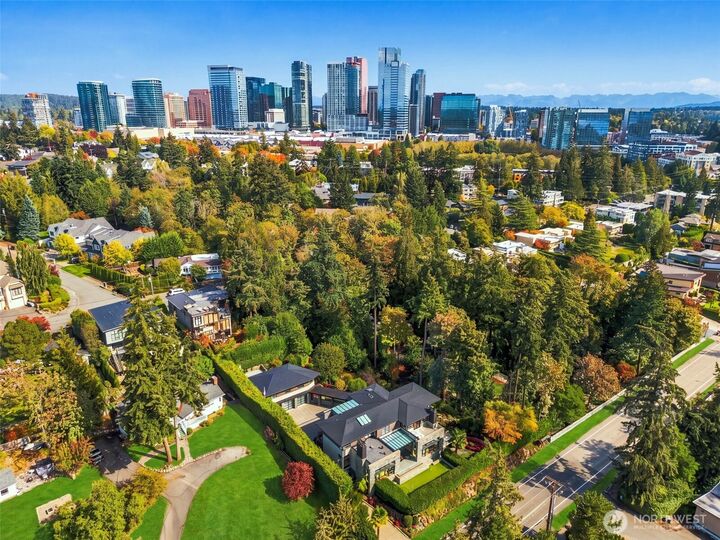 Property Photo: 9632 Lake Washington Boulevard NE WA 98004