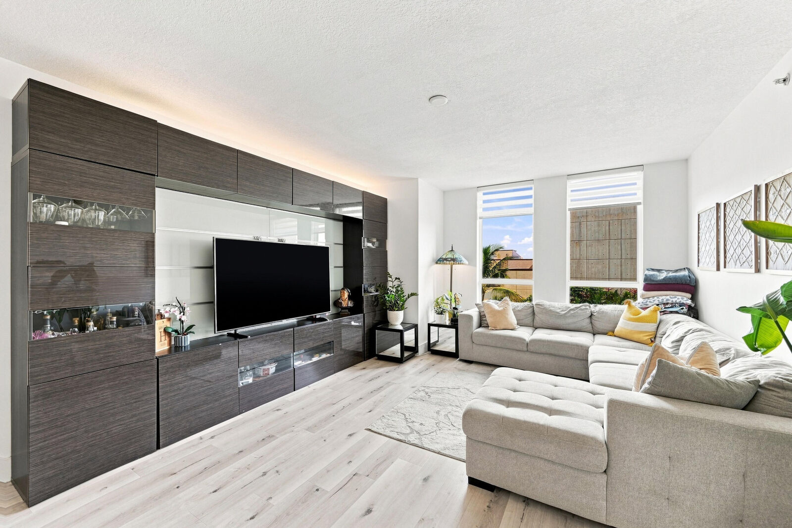 Property Photo:  610 W Las Olas Boulevard 416N  FL 33312 