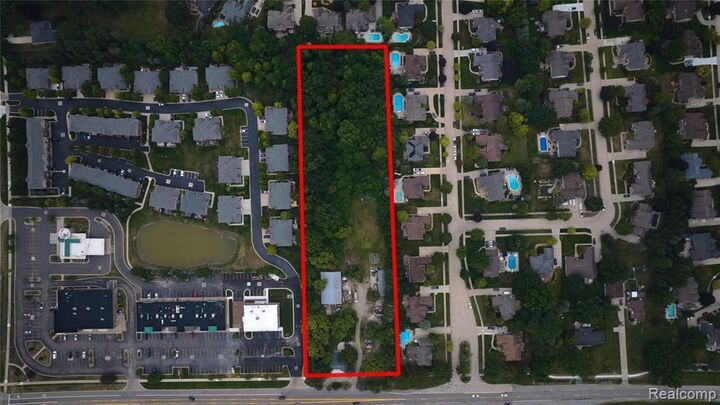 Property Photo:  53303 Hayes Road  MI 48315 