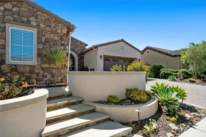 Property Photo:  1709 Louise Lane  CA 93444 