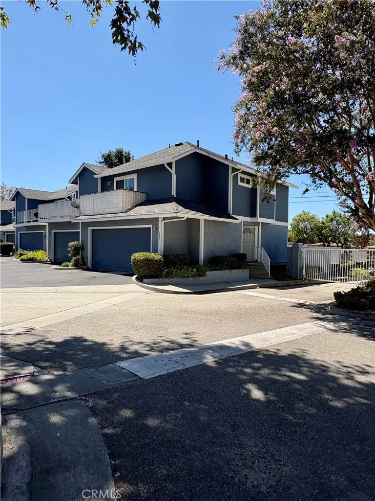 Property Photo: 100 N Glendora CA 91724