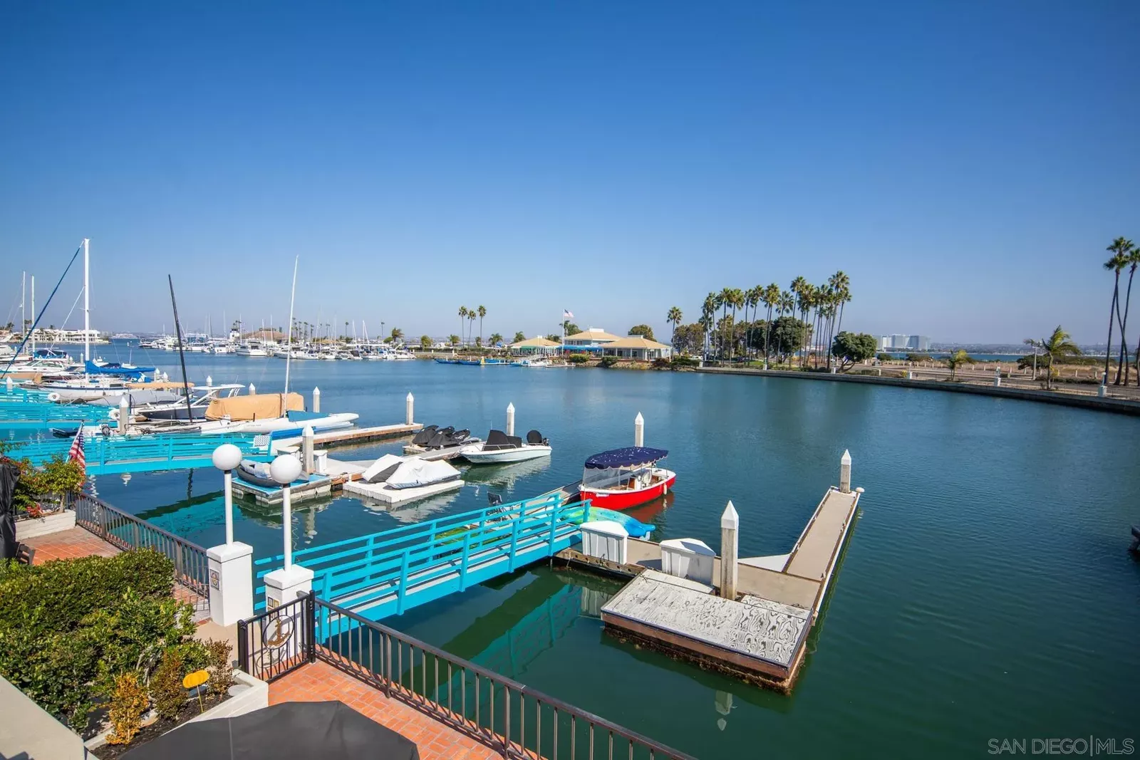 Property Photo:  8 Antigua Ct  CA 92118 
