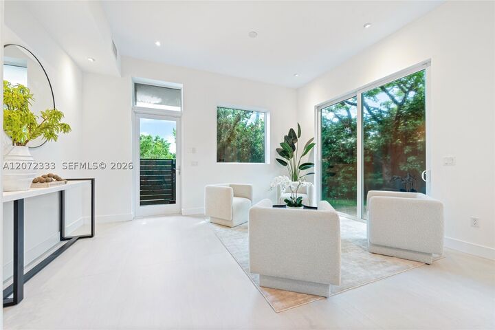 Property Photo:  1620/1622 SW 30th Ave  FL 33145 