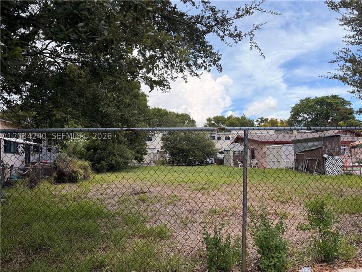 Property Photo: 89 NW 34th Ter FL 33127