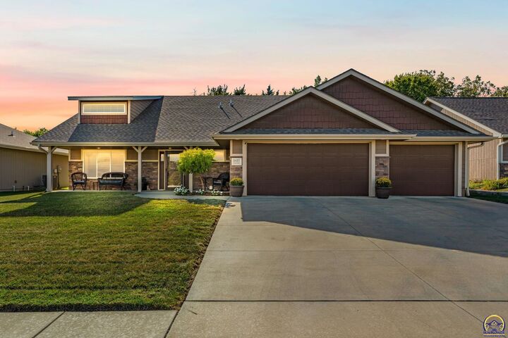 Property Photo:  5437 SW Westport Dr  KS 66610 