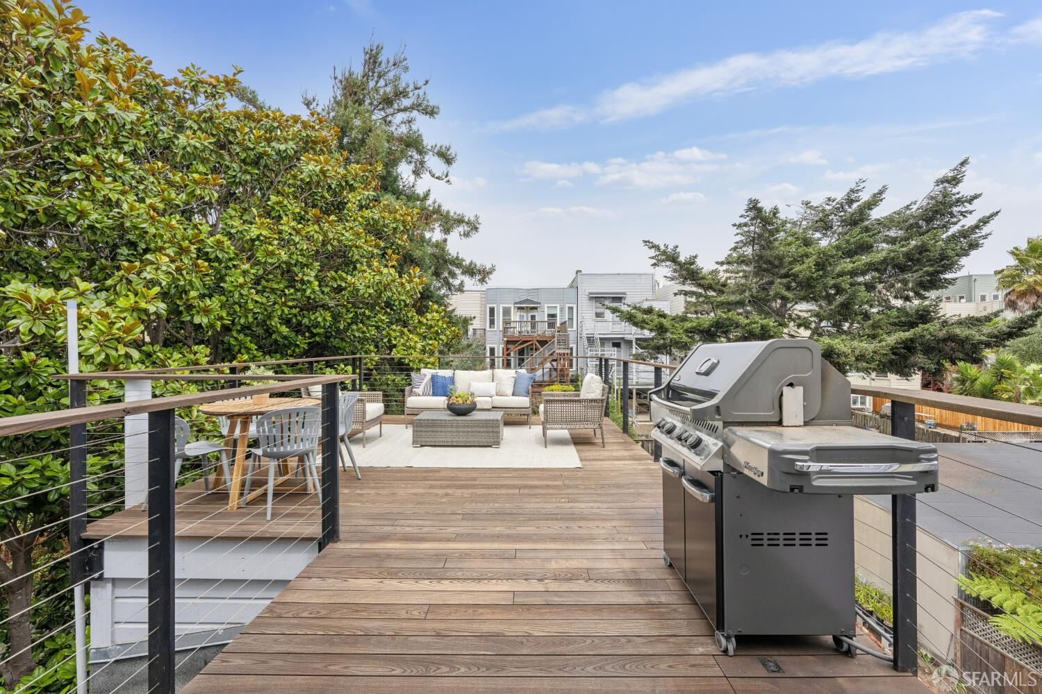Property Photo: 758 Haight Street 3 CA 94117