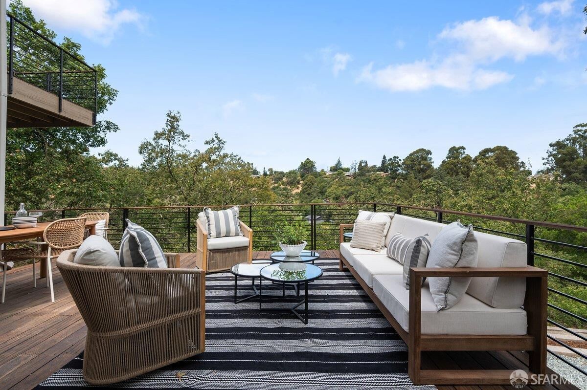 Property Photo: 3346 Woodview Court CA 94549