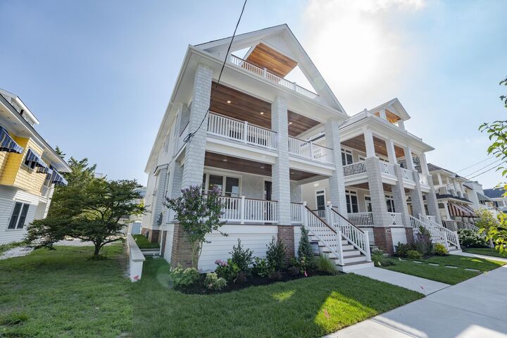 Property Photo:  827 Saint Charles Pl  NJ 08226 