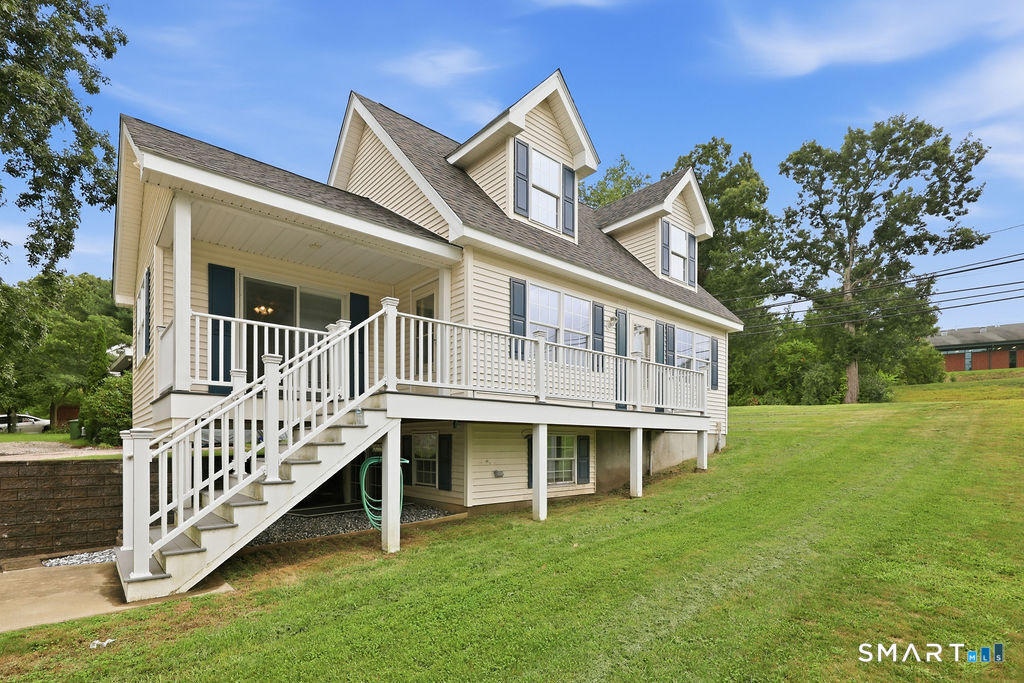 Property Photo:  28 Tennyson Road  CT 06424 