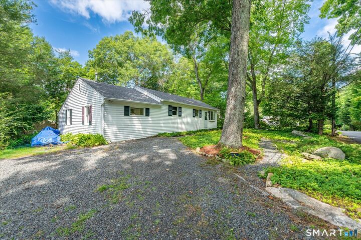 Property Photo:  40 Valley View Lane  CT 06776 