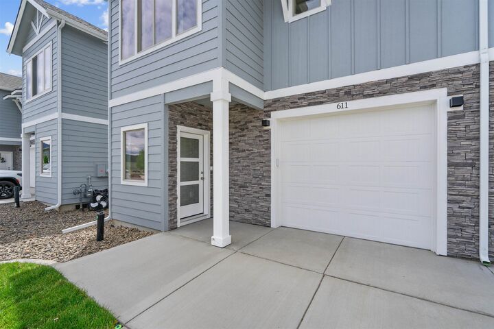 Property Photo: 635 N Galbraith Loop ID 83854