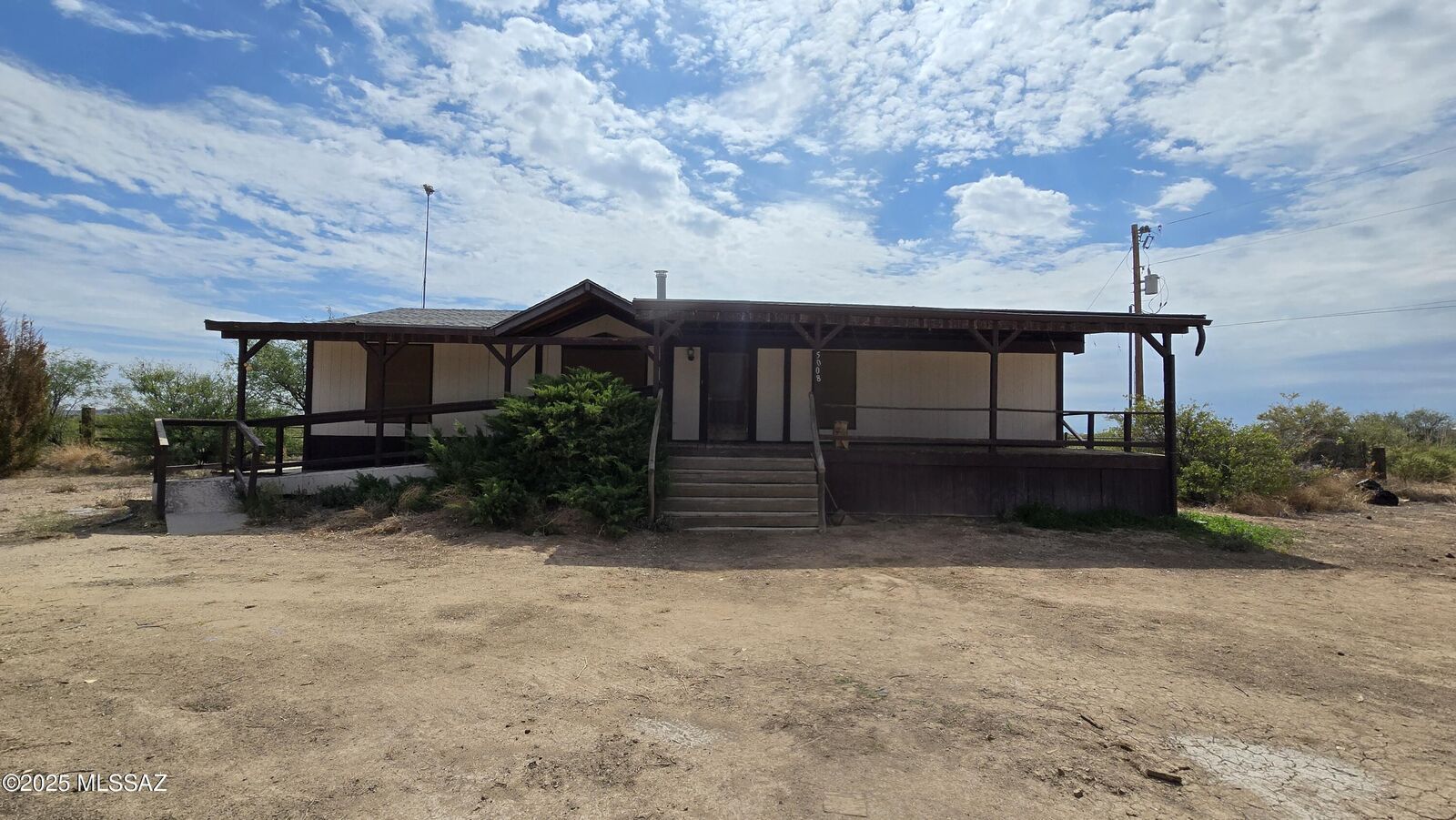 Property Photo:  5008 N Joe Hines Road  AZ 85643 