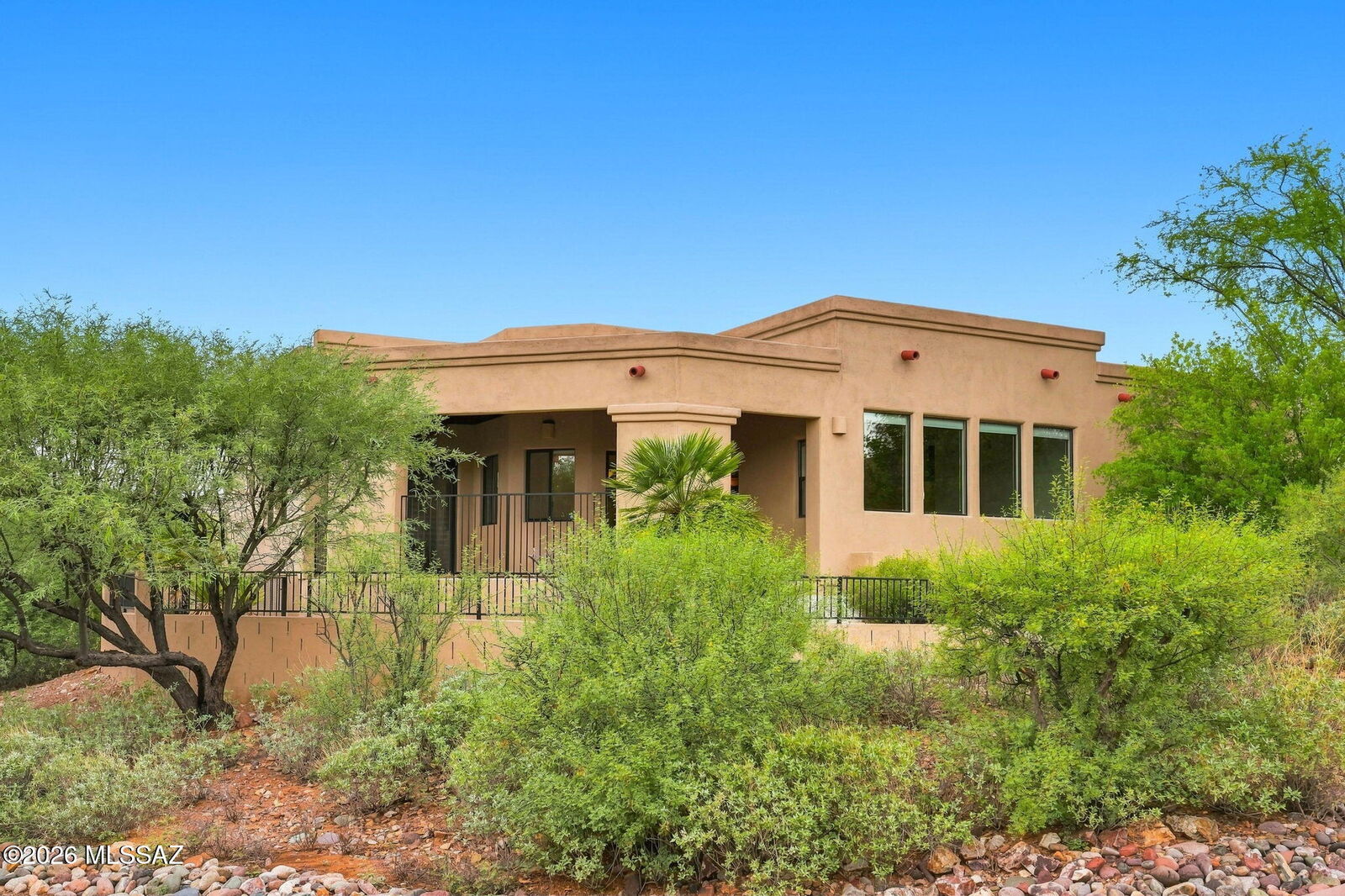 Property Photo:  922 E Vault Mine Court  AZ 85614 