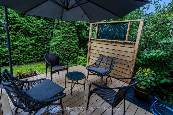 Property Photo:  49 Harrington Court  ON K2K 2S6 