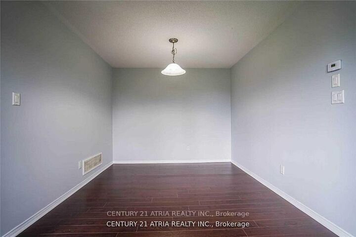 Property Photo:  1424 Rennie Street  ON L1K 0N8 