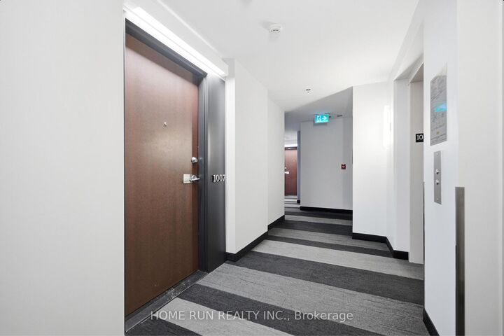 Property Photo:  199 Slater Street 1007  ON K1P 0C8 