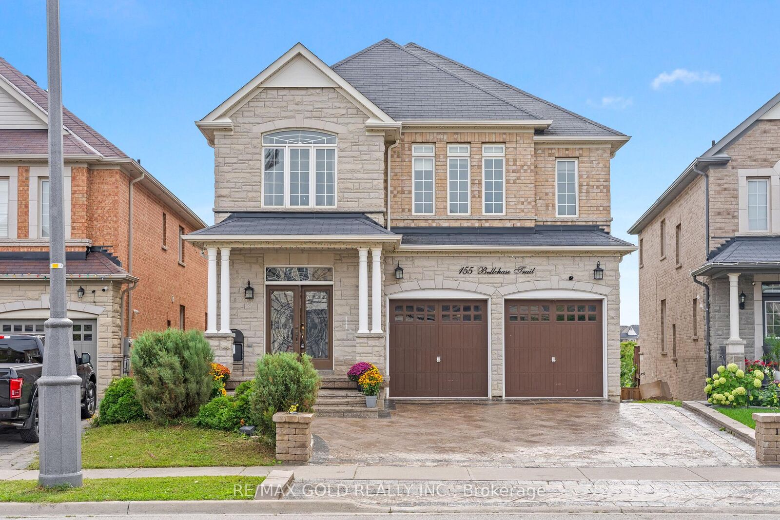 Property Photo:  155 Bellchase Trail  ON L6P 3N2 