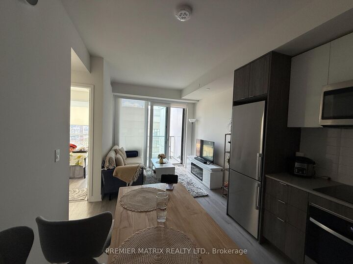 Property Photo:  70 Princess Street 809 E  ON M5A 0X6 