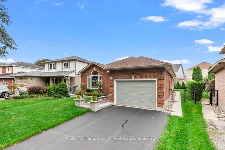 Property Photo: 92 George Reynolds Drive ON L1E 2E8