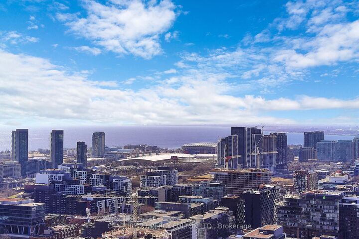 Photo de la propriété:  108 Peter Street 4712  ON M5V 0W2 