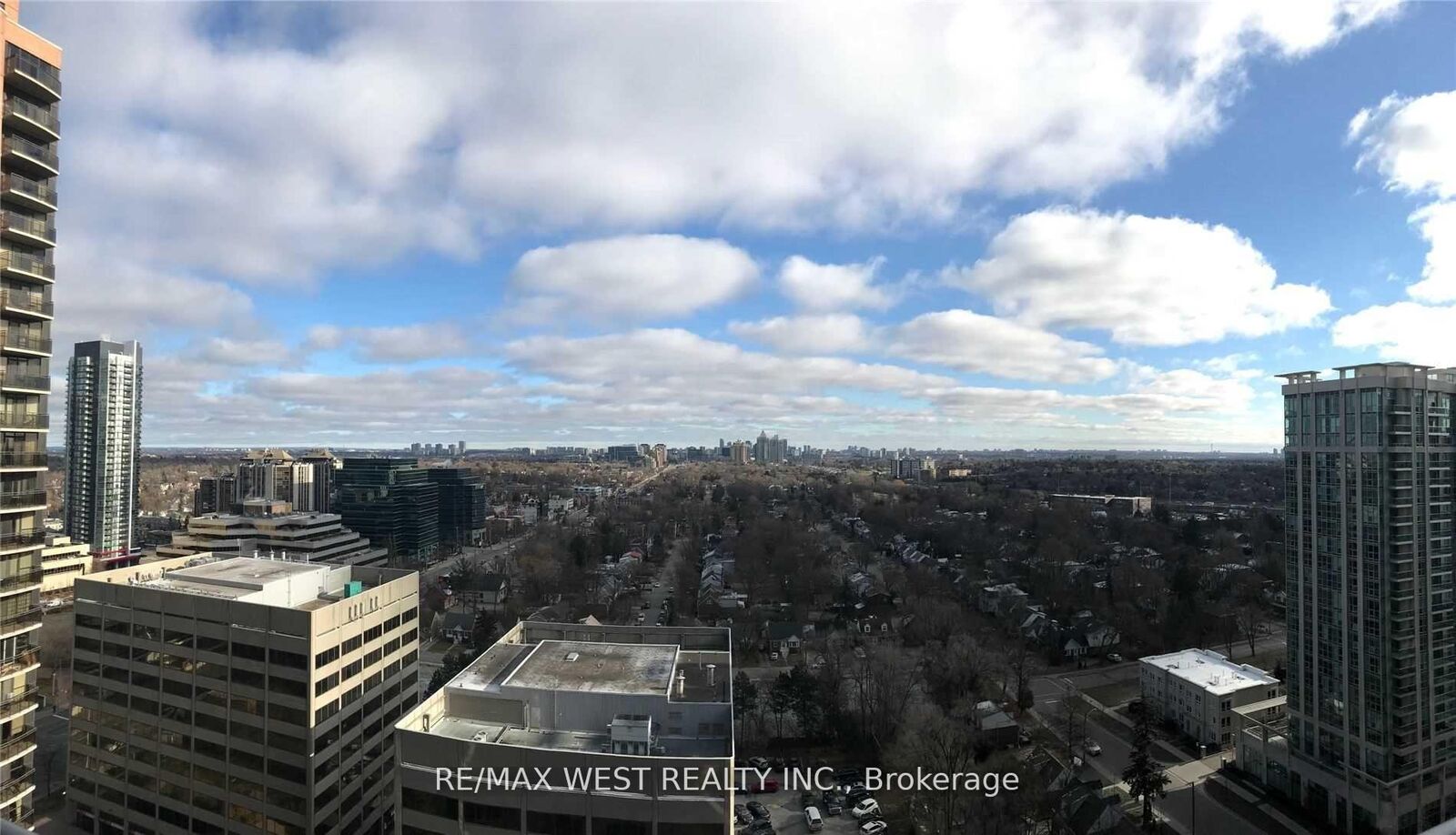 Property Photo: 23 Sheppard Avenue E 2107 ON M2N 0C8