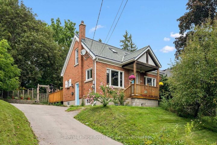 Property Photo: 194 Grove Street ON N1E 2W7
