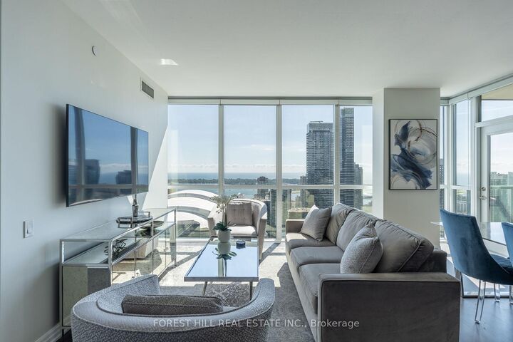 Property Photo: 88 Blue Jays Way 4004 ON M5V 2G3