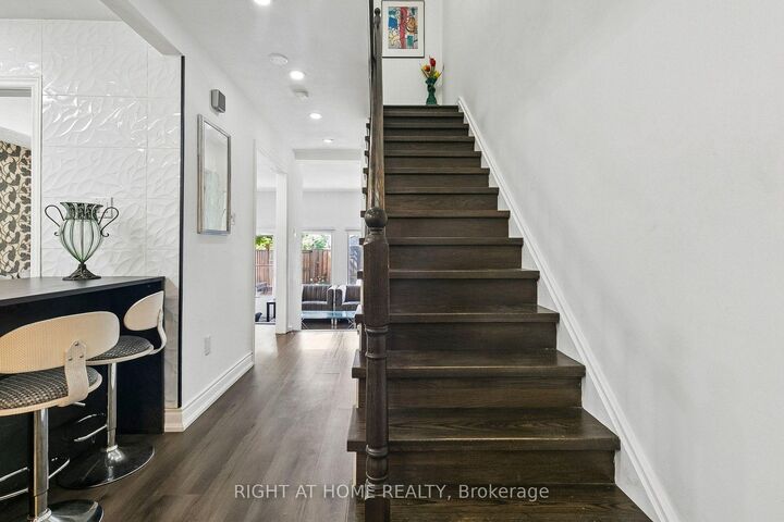 Property Photo:  12 L'Amoreaux Drive  ON M1W 2L9 