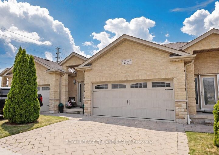 Property Photo:  70 Tanoak Drive 67  ON N6G 5R3 