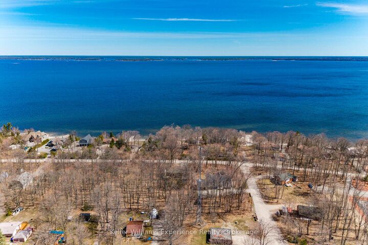 Property Photo:  194 Sawlog Point Road  ON L9M 0B1 
