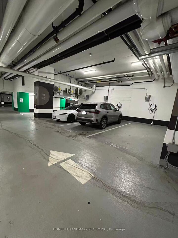 Property Photo:  11 Yorkville Avenue - Ev Parking (L2 Charger)  ON M4W 0B7 
