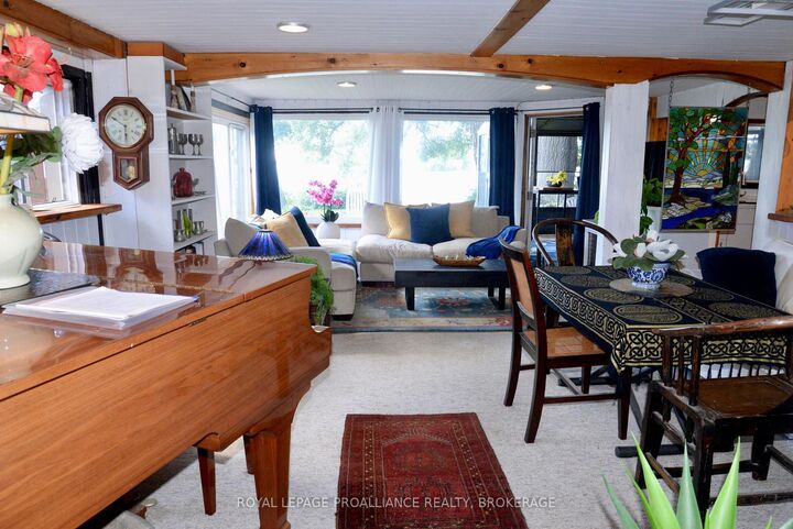 Property Photo:  15 Sturtivans Lane  ON K7G 2V4 
