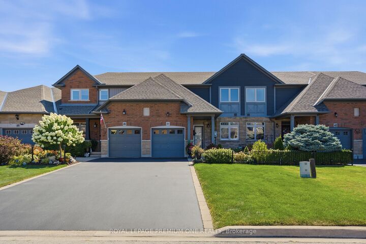 Property Photo:  44 Conrad Place  ON L3M 5S5 
