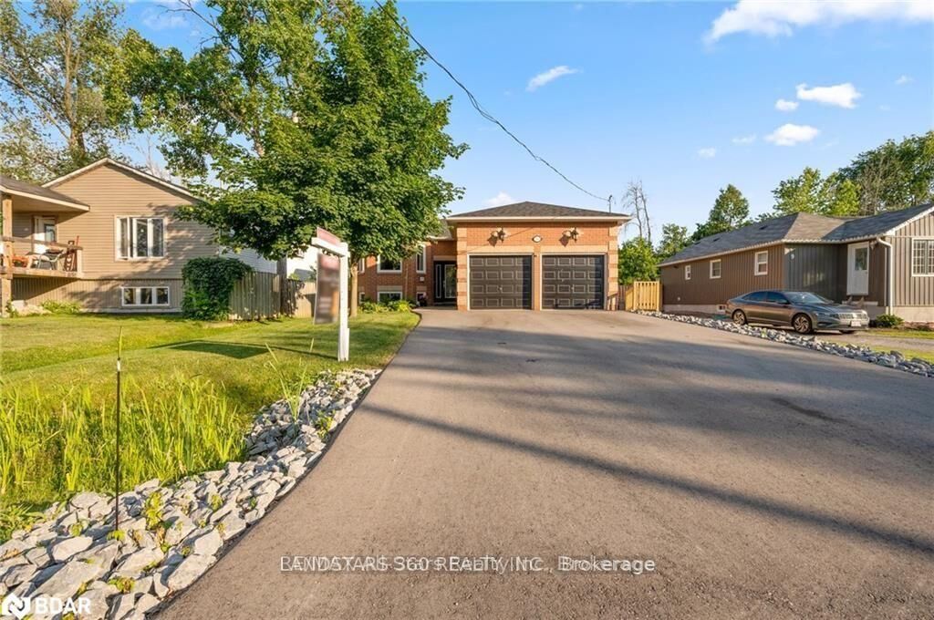 Property Photo: 13 Alice Avenue ON L4P 3C8