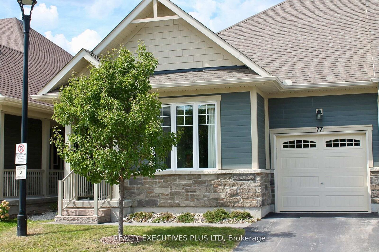 Property Photo:  77 Kari Crescent  ON L9Y 0Z6 