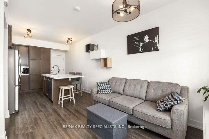 Property Photo:  261 Skinner Road 2  ON L8B 1W6 