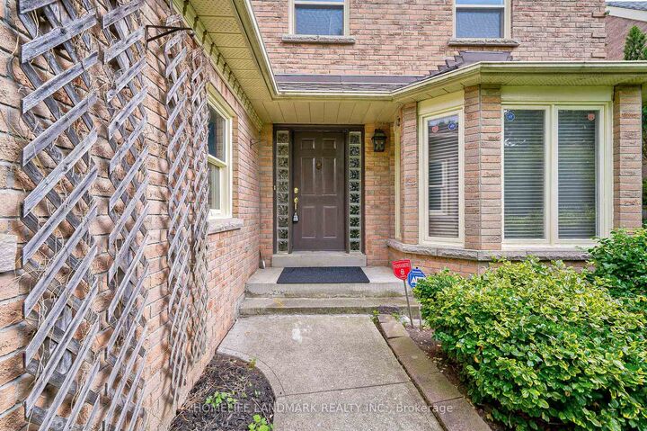 Property Photo:  72 Woodman's Chart N/A  ON L3R 6K6 