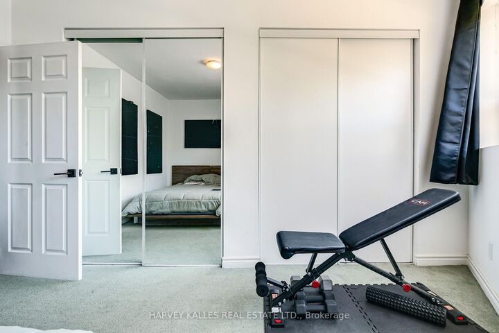 Property Photo:  429 Vaughan Road Unit A  ON M6C 2P1 