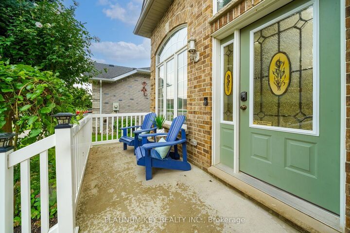 Property Photo:  22 Ridge Street  ON N7G 4J9 