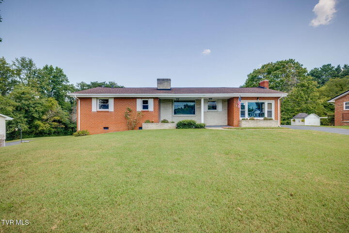 Property Photo:  124 Tall Oak Circle  TN 37601 