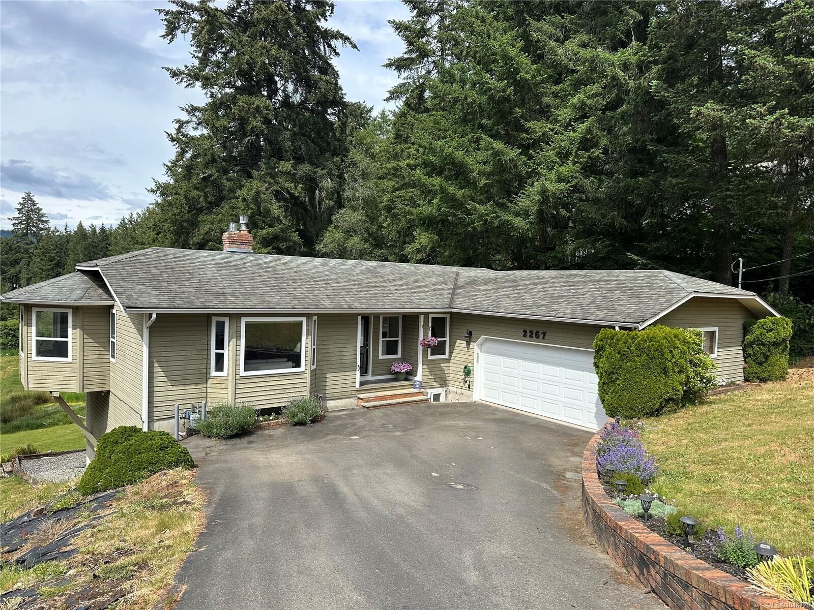 Property Photo:  2267 Regina Dr  BC V9L 5V3 