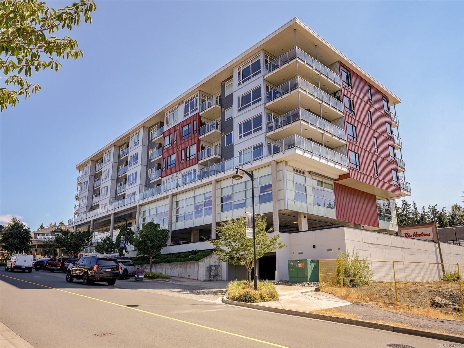 Property Photo:  1311 Lakepoint Way #503  BC V9B 0S7 