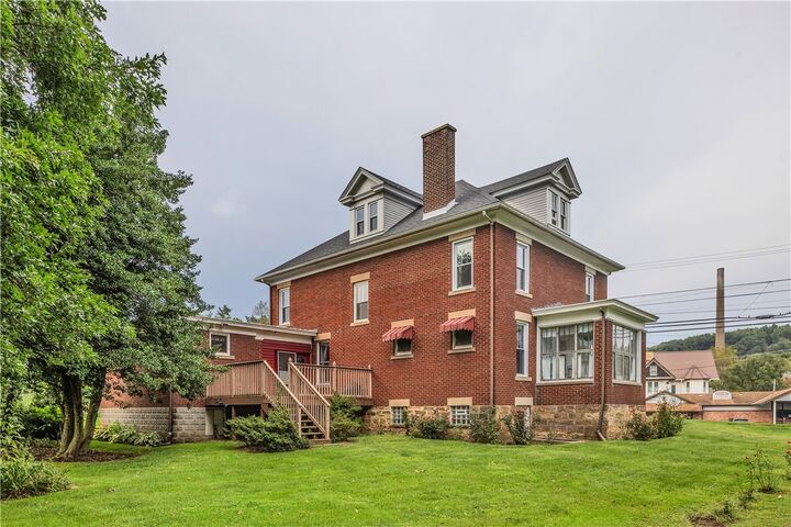 Property Photo:  830 State Rt 31  PA 15679 