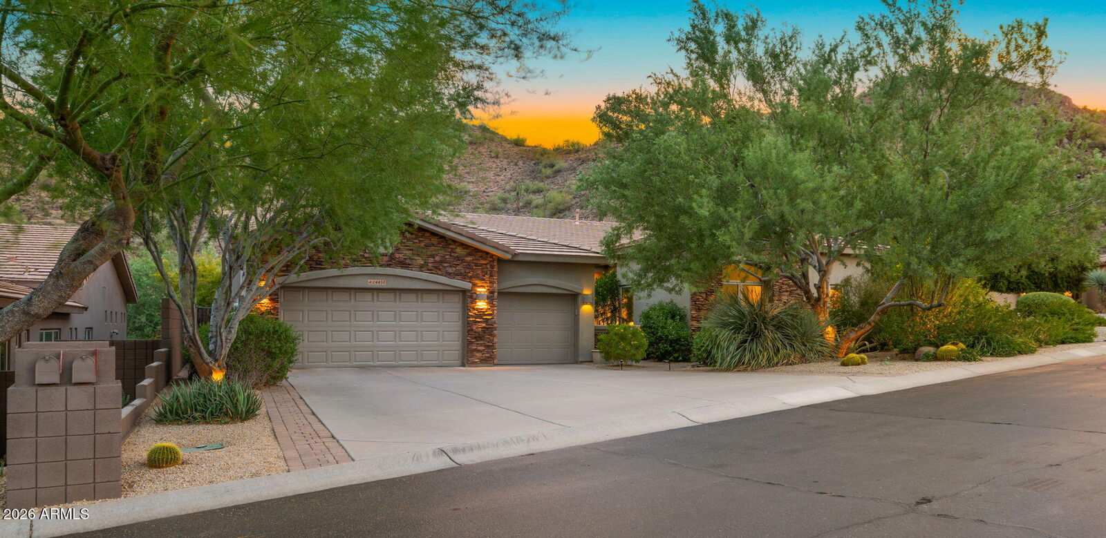 Property Photo:  14437 E Wethersfield Road  AZ 85259 