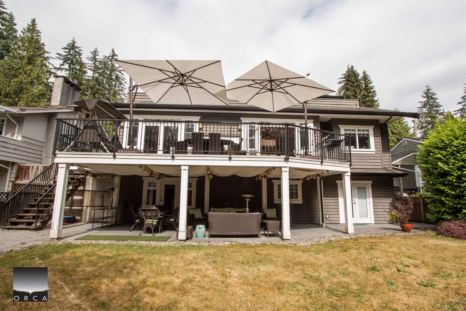 Property Photo:  555 Greenway Avenue  BC V7N 3C9 