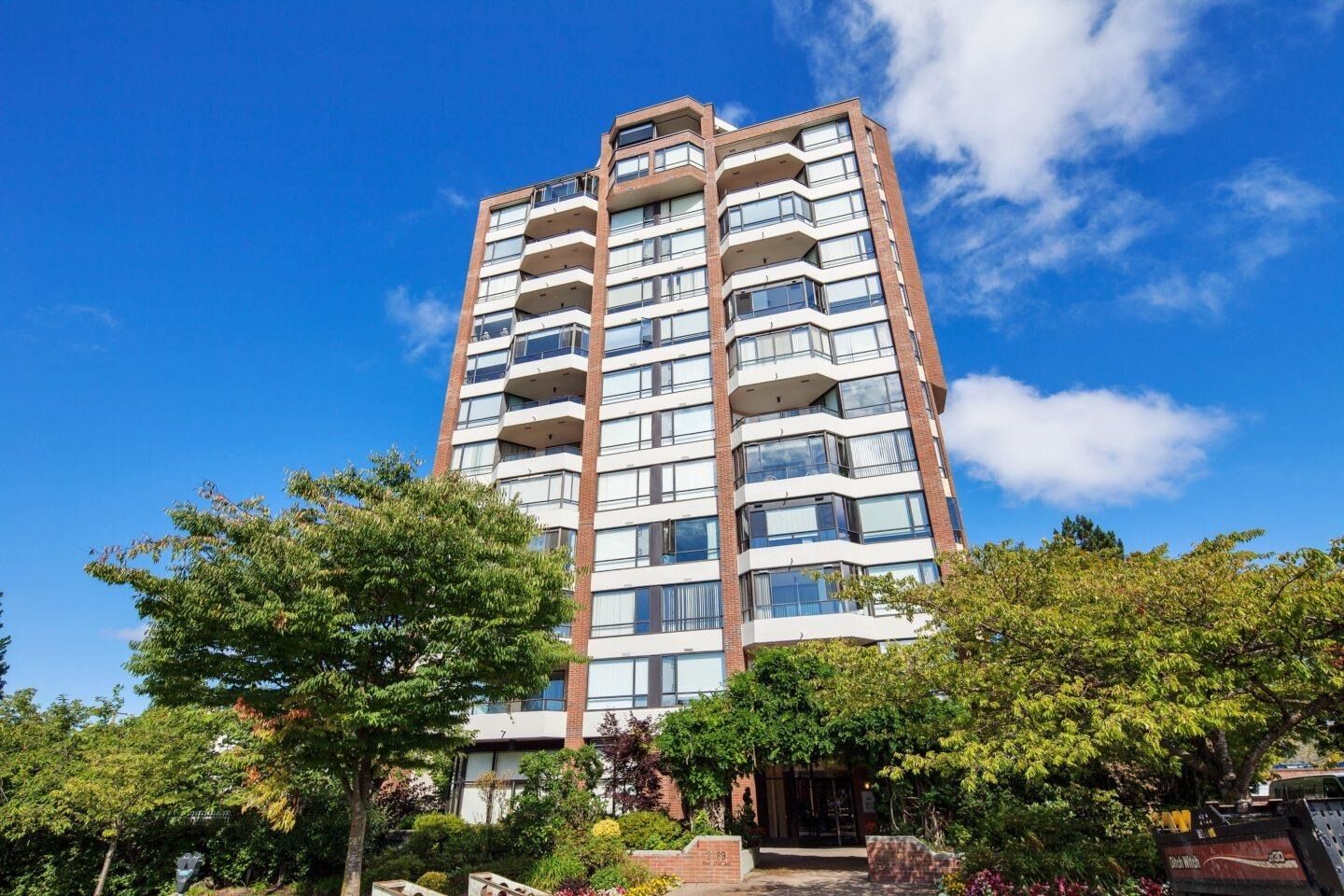 Property Photo:  2189 W 42nd Avenue 302  BC V6M 2B7 