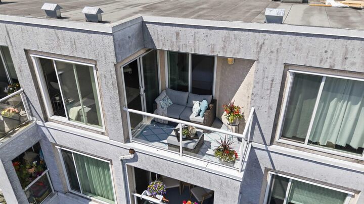 Property Photo:  3505 W Broadway 402  BC V6R 2B5 