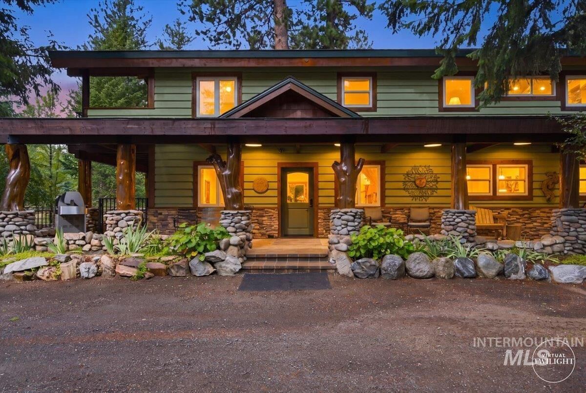 Property Photo:  1029 Cee Way Loop  ID 83638 