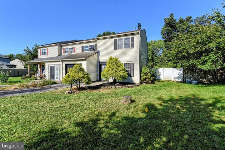 Property Photo: 2912 Rainbow Road PA 17315
